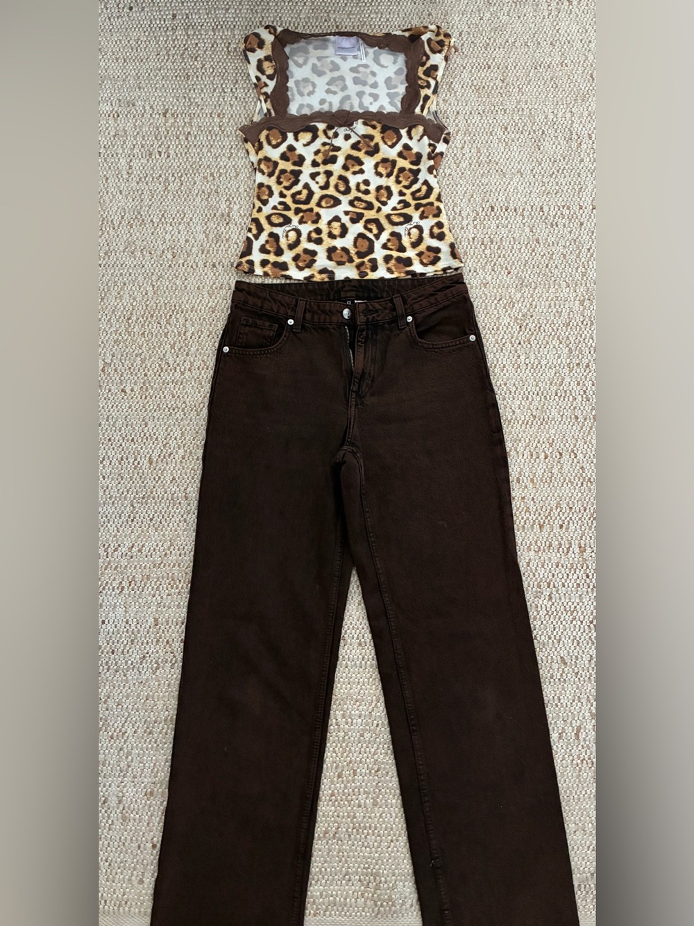 Urban Outfitters Leopard Top & H&M Brown Jeans Y2K Streetwear Outfit Set